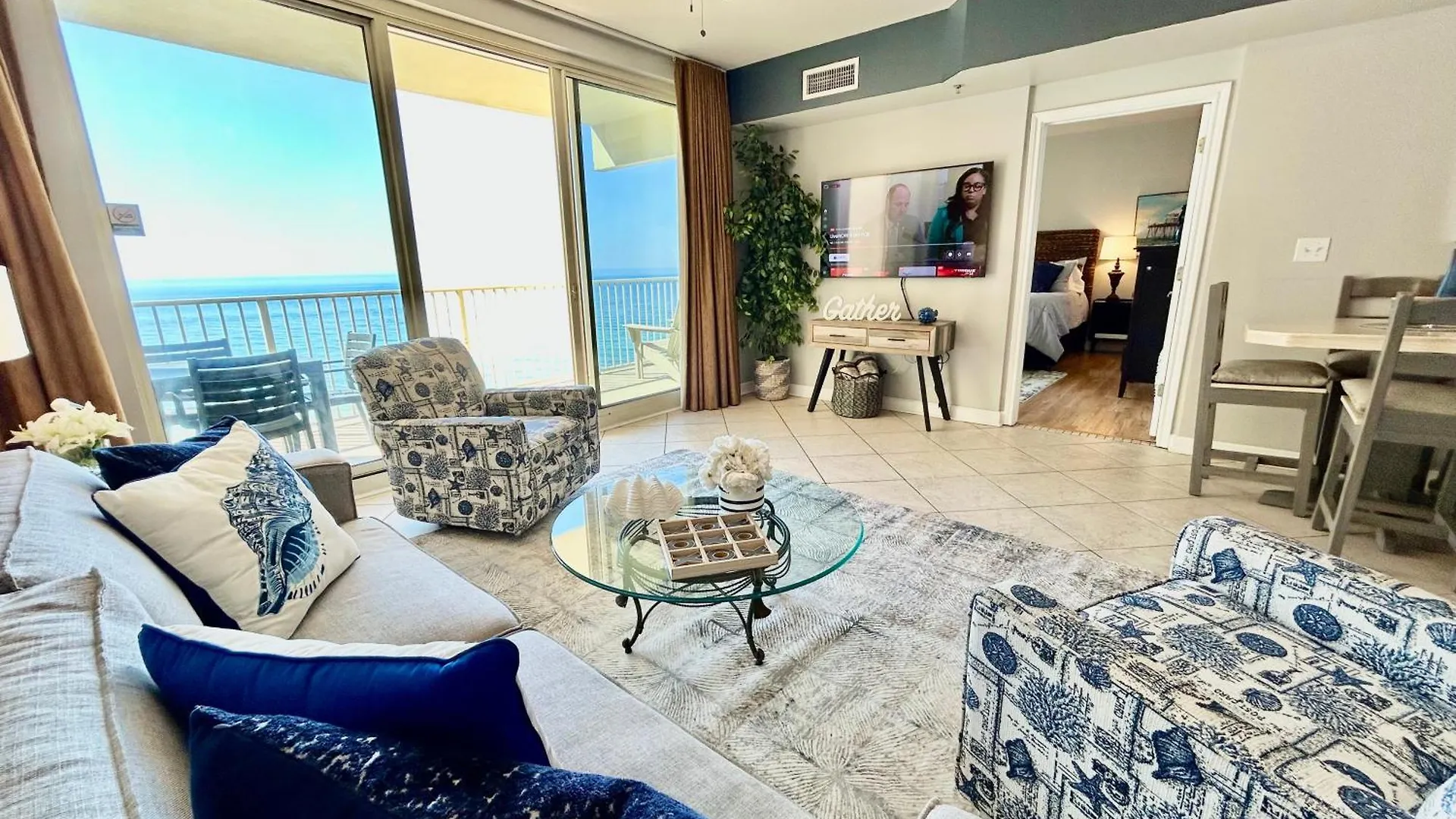 Amazing Views! Great Beachfront Panama City Condo Panama City Beach Aparthotel