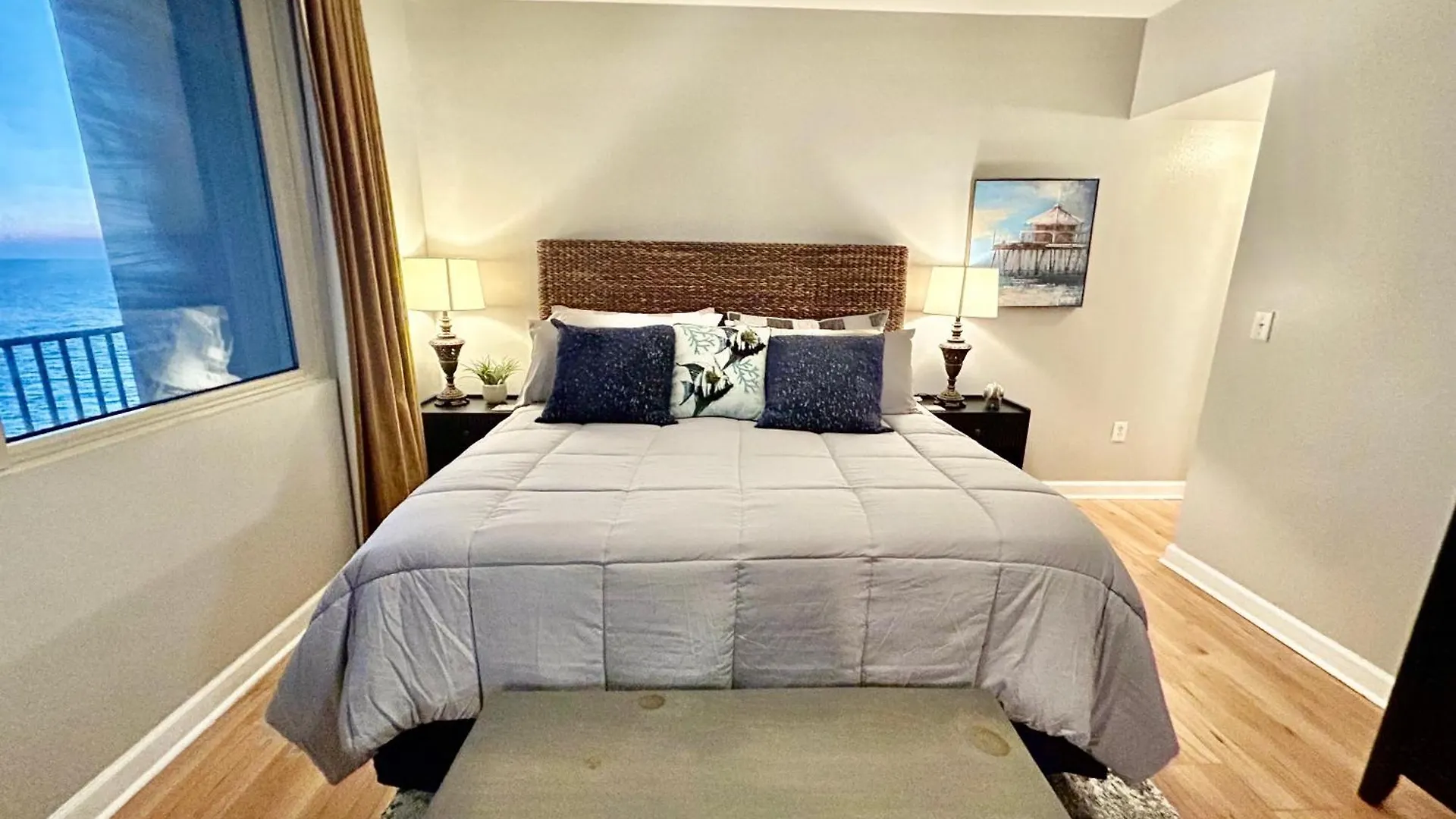 Amazing Views! Great Beachfront Panama City Condo Panama City Beach Aparthotel