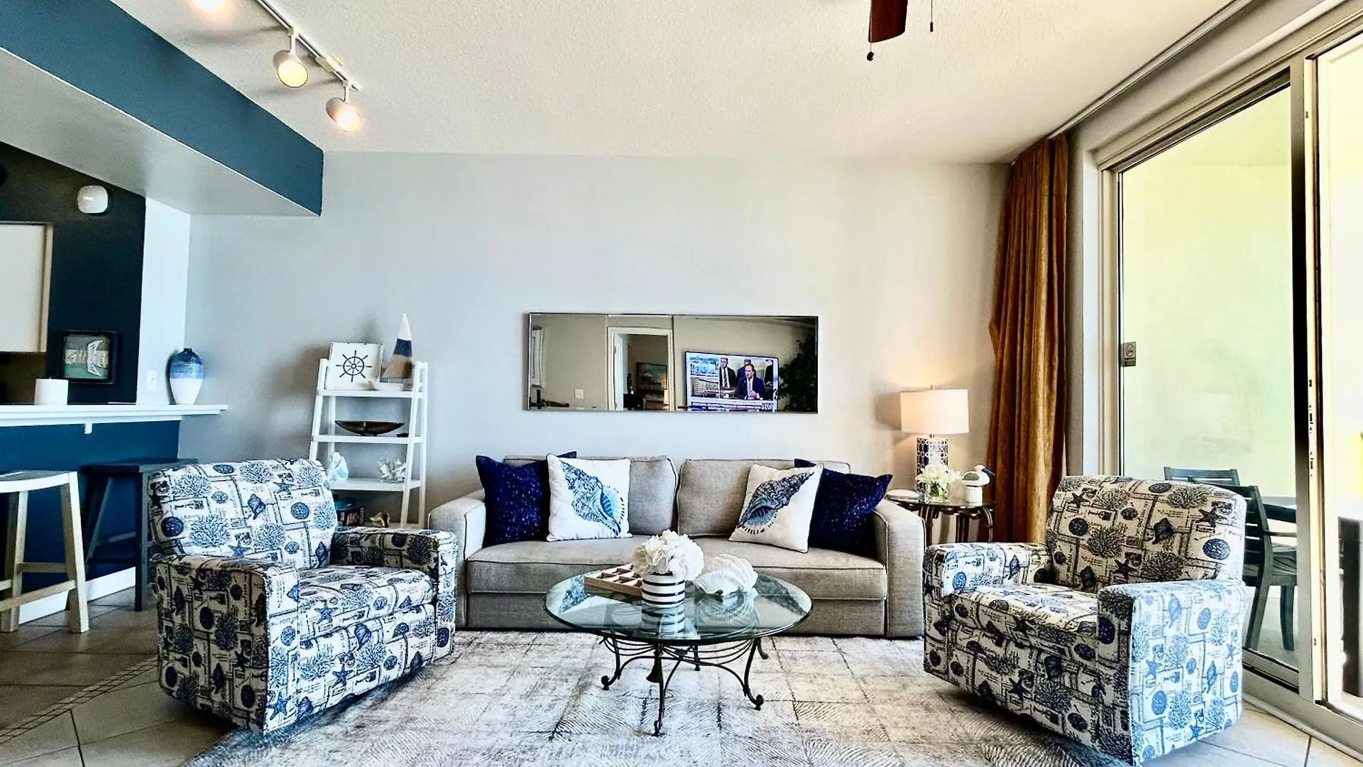 Amazing Views! Great Beachfront Panama City Condo Panama City Beach Aparthotel